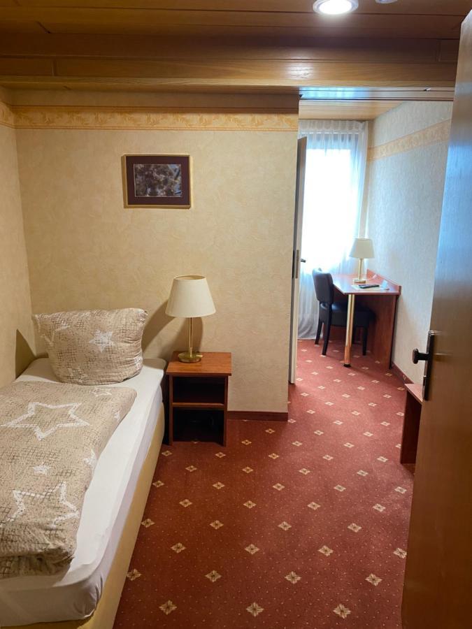 Hotel Restaurant Lenhsen Elmpt Εξωτερικό φωτογραφία