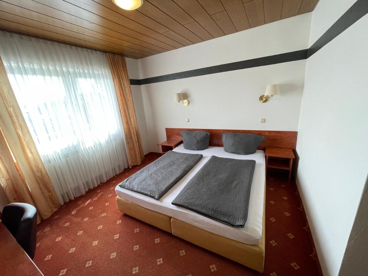 Hotel Restaurant Lenhsen Elmpt Εξωτερικό φωτογραφία